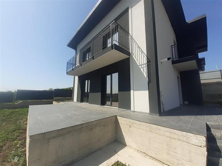 Vila 4 camere , P+1E , 447 mp teren - Valea Lupului , Iasi - 1