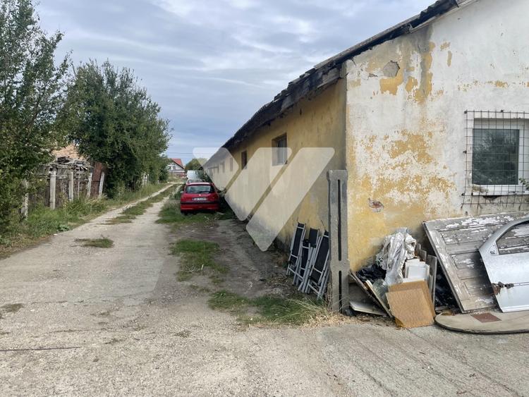 Hala de 736mp cu teren intravilan 1796 mp - Sibiu - 2