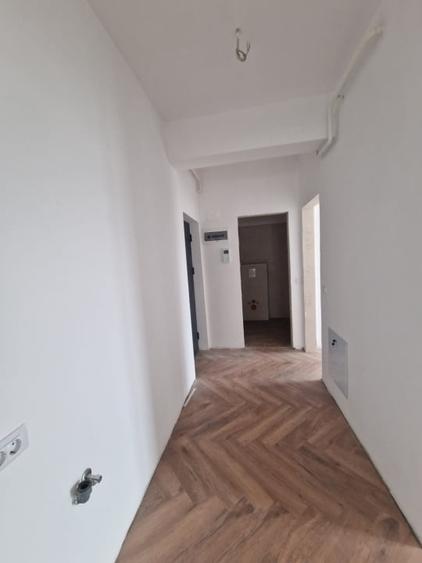 Etajul 1-Stadion-Copou-Bloc nou-Intabulat-70 mp - 5