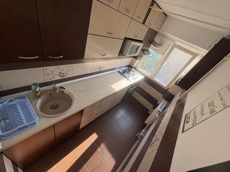 Inchiriez ap 2 camere semidecomandat strada Uioara - 5