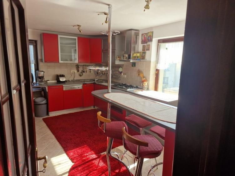 De Vanzare Vila Ultracentral Suceava - 10