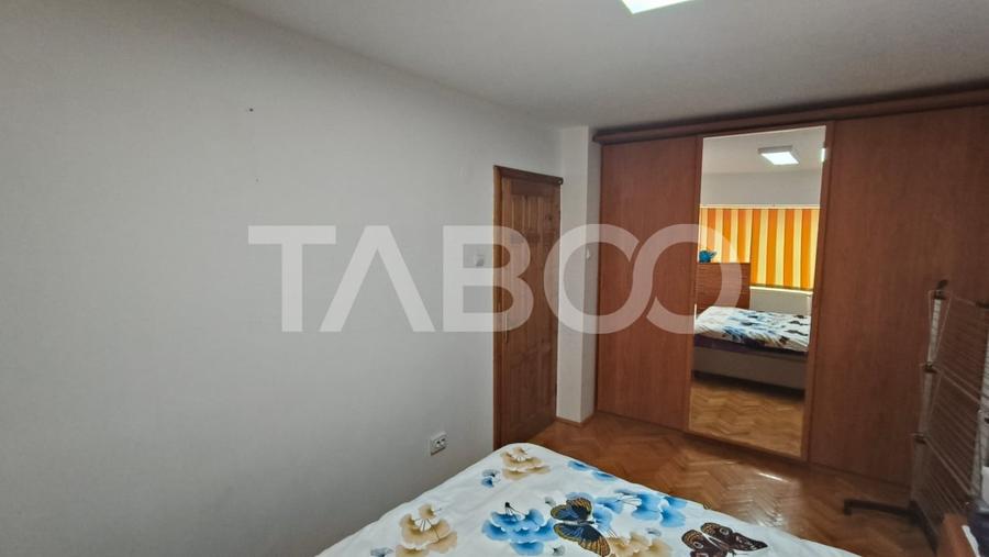 Apartament cu 3 camere garaj si pivnita de vanzare in Sebes - 7
