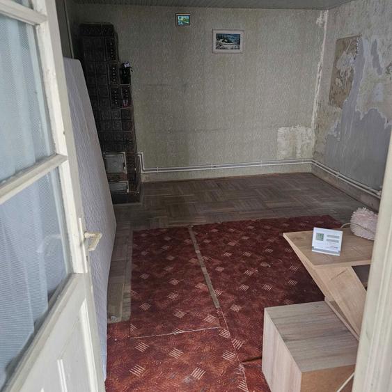 Se ofera spre inchiriere casa in :Ploiesti ,zona : Mihai Viteazul - 5