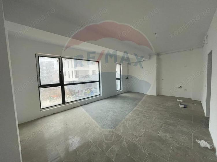 Apartament 2 camere de vanzare in Mamaia Nord - 4