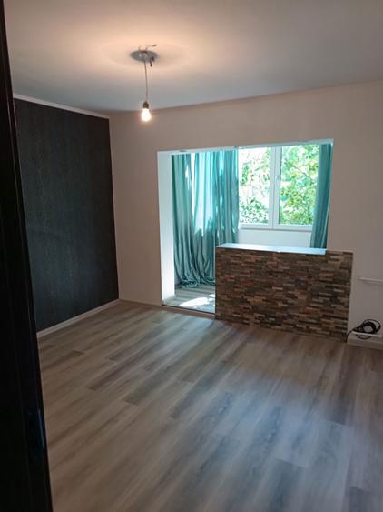 Apartament 4 camere zona calea Vitan - 2