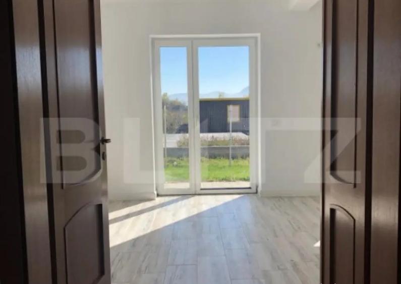 ???? Casa individuala de vanzare in Sanpetru 3 dorm - 9