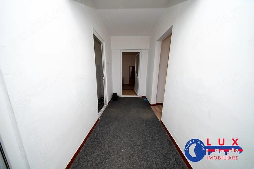 Apartament cu 2 camere decomandat în Babadag