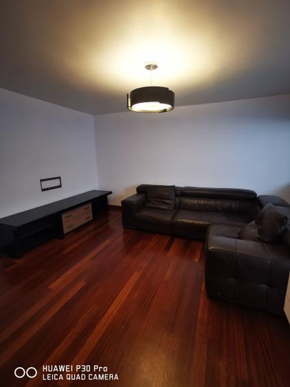 Apartament cu 2 camere semidecomandat, mobilat în Vitan Mall