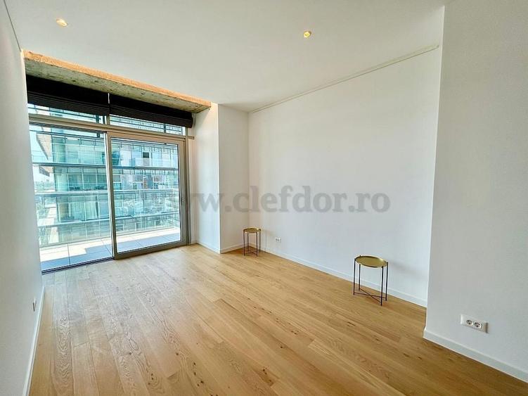 Apartament cu 4 camere decomandat, mobilat în Floreasca