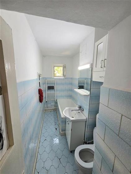 Apartament 3 Camere, Semidecomandat, zona Badea Cartan - 16