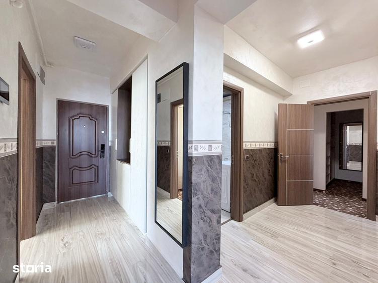Apartament cu 4 camere în Tractorul