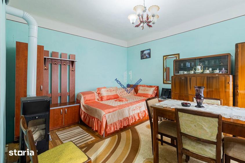 Casă cu 3 camere cu Canalizare în Plaiul Foii
