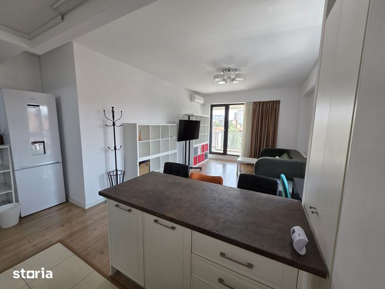 Apartament cu 2 camere decomandat în Iancului