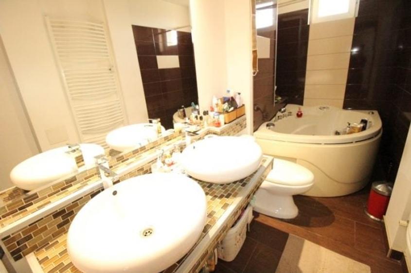 Apartament cu 3 camere semidecomandat, mobilat în Alexandru Obregia