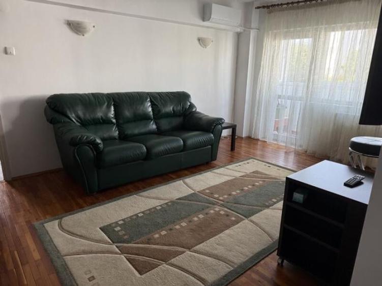 Apartament cu 2 camere semidecomandat, mobilat în Aviației