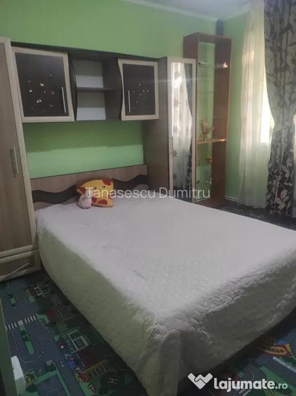 Inchiriez apartament