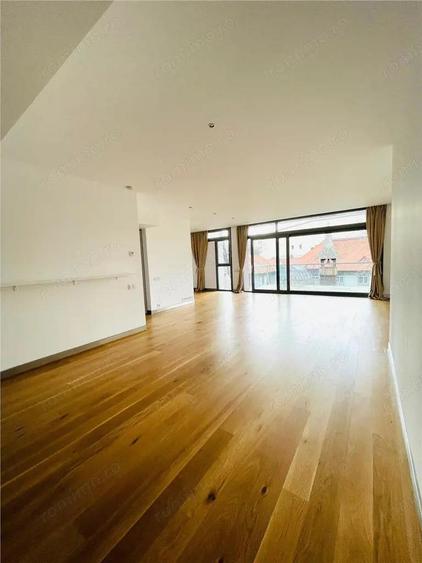 VANZARE APARTAMENT 4 CAMERE DOUA LOCURI PARCARE ZONA KISELEFF SECTOR 1 - 17