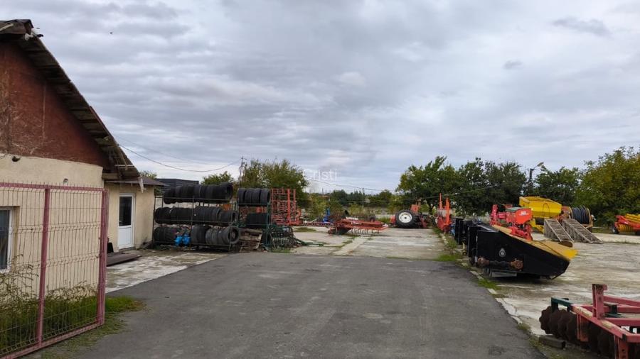 Spațiu  2.240 m² cu curte betonată și birou 100 m² – Lumina, Constanța Spațiu  2.240 m² cu curte betonată și birou 100 m² – Lumina, Constanța