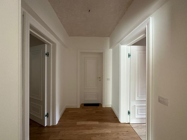 Vila Eleganta cu Piscină și Finisaje Premium în Zona Rezidentiala Iancu Nicolae - 9