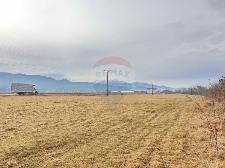 Teren 11600 mp, front la DN73B, Cristian - 9