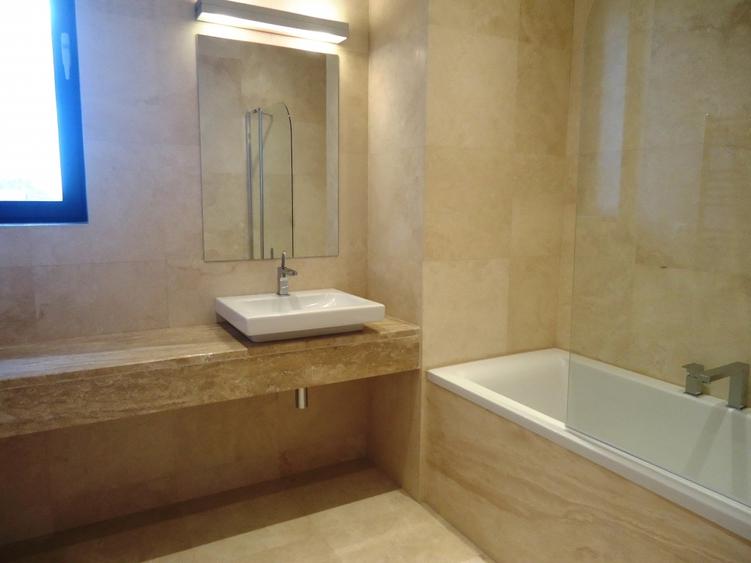 Spacios 4 rooms apartment with 4 bathrooms next to Verdi Park - 7