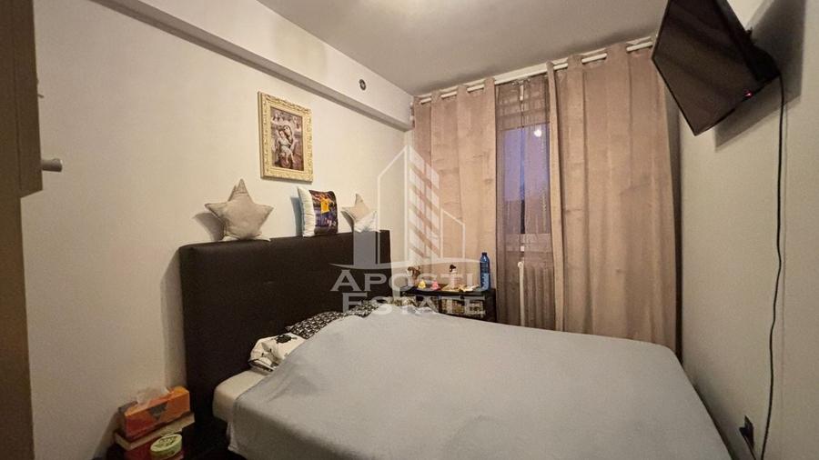 Apartament cu 3 camere complet renovate in zona Sagului - 6