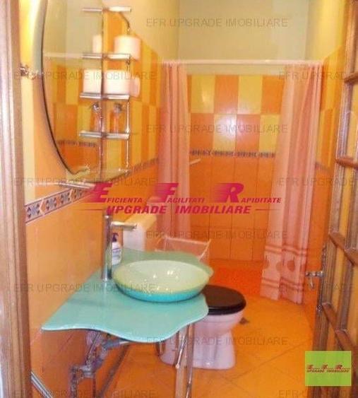 Vilă cocheta de vanzare ?n zona Sala Palatului - 15