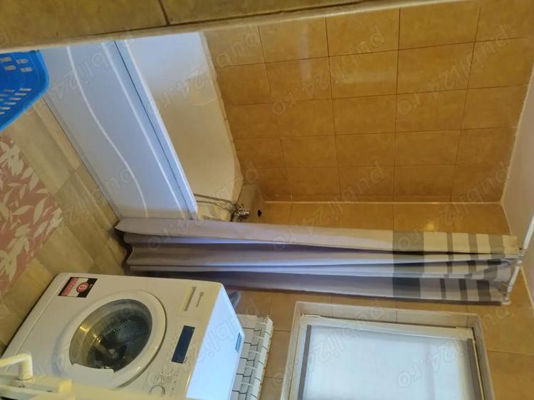 Vand casa cu teren aferent, proprietate particulara. - 2