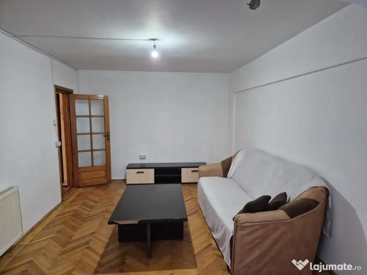 Vand apartament doua camere central - 6