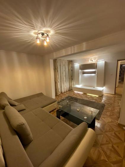 Inchiriez apartament 2 camere - 7