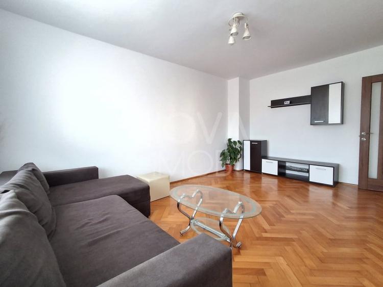 Apartament 3 camere, decomandat, Terezian - 2