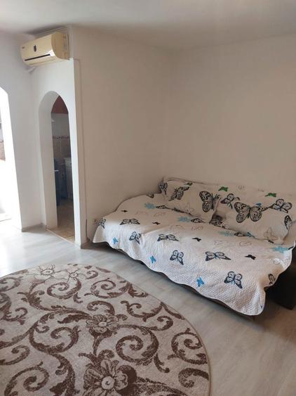 Inchiriez garsoniera Craiovei - 1