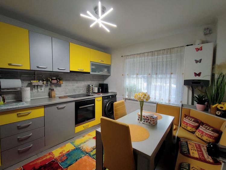 Apartament 3 camere mobilat de vanzare in zona CET - 8