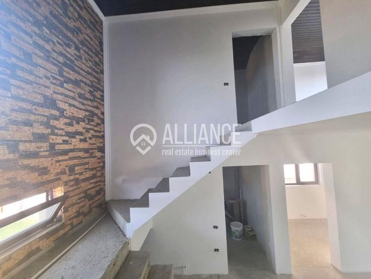 VALU LUI TRAIAN ( COD 02) -  Casa Superba 4 Camere aproape de conac - 10