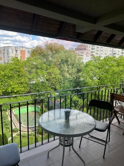 Spațiu / birouri în suprafață de 1200 / 1300 mp teren Central BM - 8