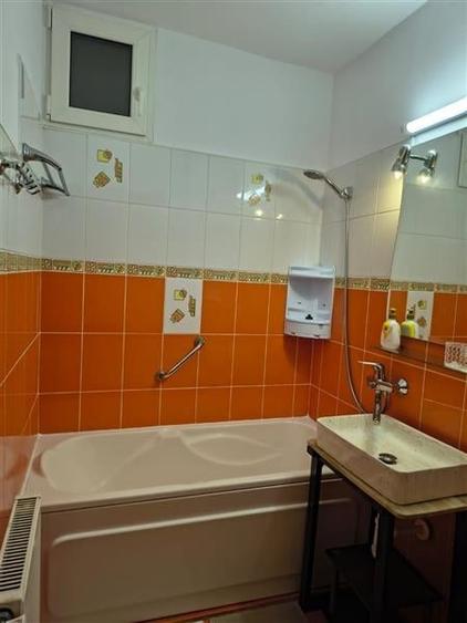 Apartament cu 3 camere in zona Spital Judetean, Brasov - 16