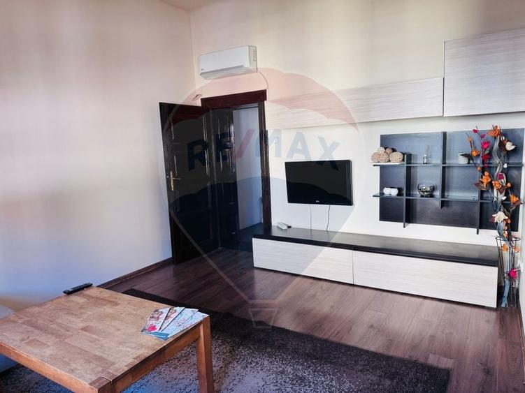 Apartament cu 2 camere de închiriat – ultracentral, str. Primăriei - 1