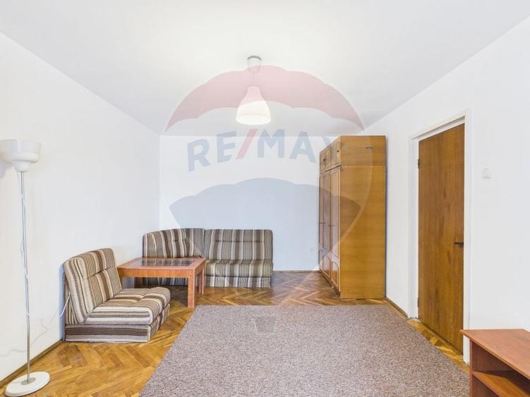 COMISION 0| Apartament 3 camere de închiriat | Spațios | Etaj 1 - 11