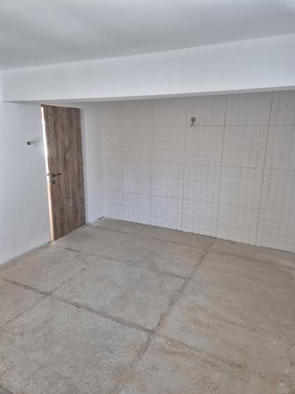 Inchiriez sau vand spatiu - 1