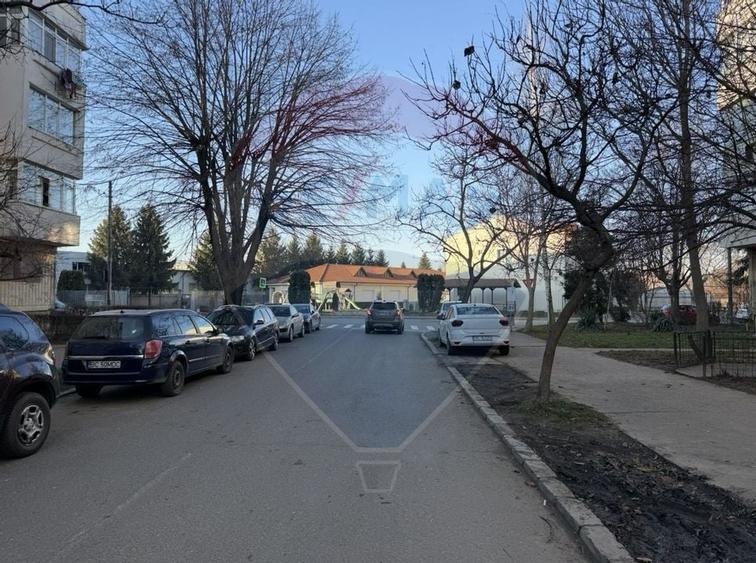 Apartament cu 2 camere de vânzare, etaj 3- zona Nord - 11