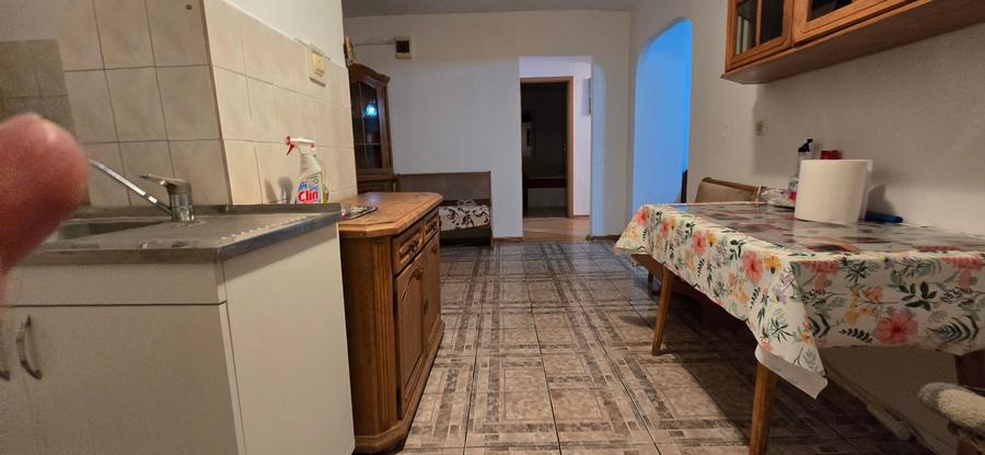 Micro 2 Târgoviște,  închiriere apartament 3camere - 7
