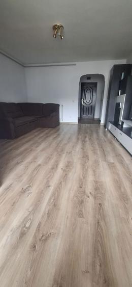 Se inchiriaza apartament o camera zona centrala - 5