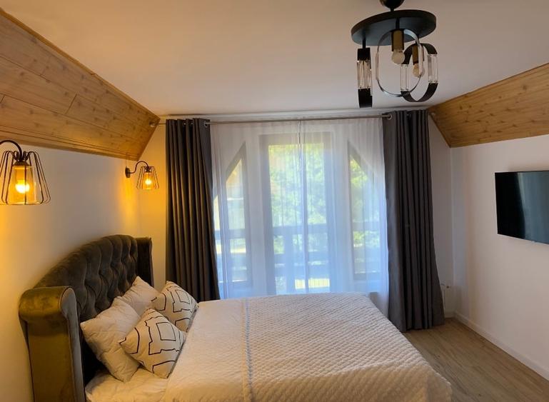 Vilă premium de vânzare în Sinaia – Platoul Izvor - 9