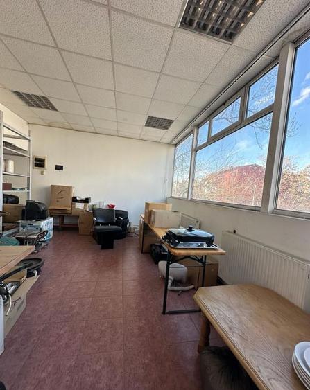 Zona Dacia 170 mp etaj 1 - 2