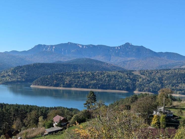 Teren cu casa de vanzare negociabil - 1