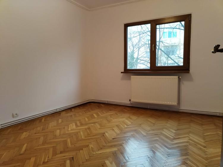 3 camere bilateral 1 Mai - Sara - 5