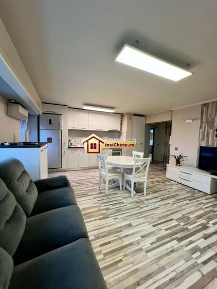 Apartament cu 3 camere decomandat în Palat