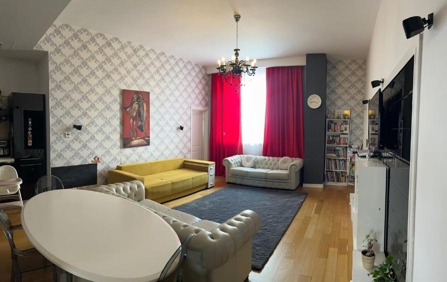 Apartament cu 3 camere semidecomandat, mobilat în Vitan-Bârzești
