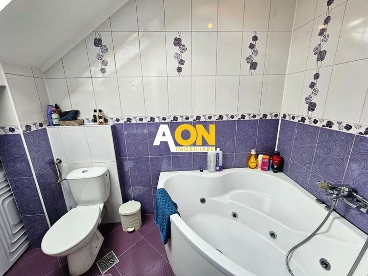 Apartament 3 camere, cu scara interioara, et.2, zona Kaufland Cetate - 6