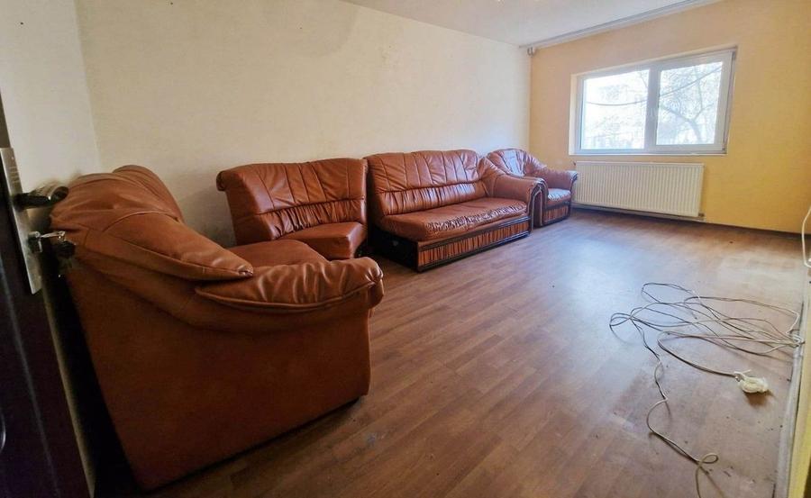 Apartament 3 camere - parter - zona 2 Cocosi, Micro 20 - 5